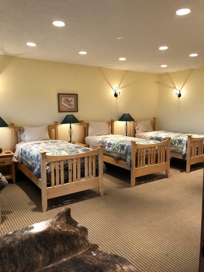 Comstock Premier Lodge LLC Sargent Extérieur photo
